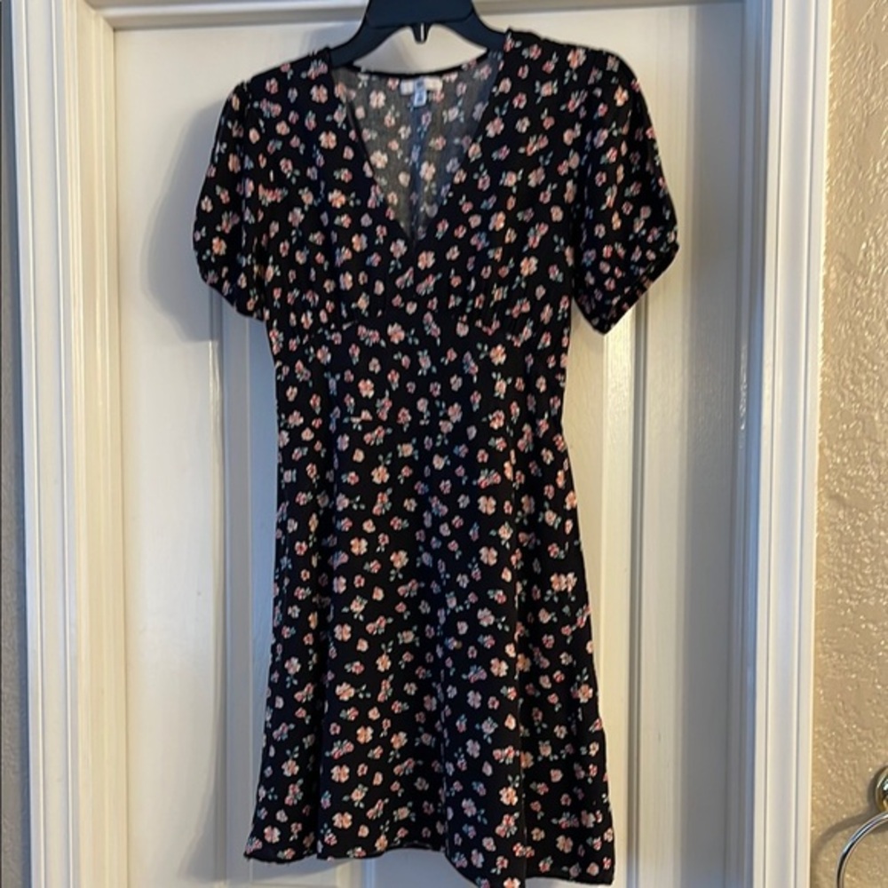 BP. Floral Black Dress size S